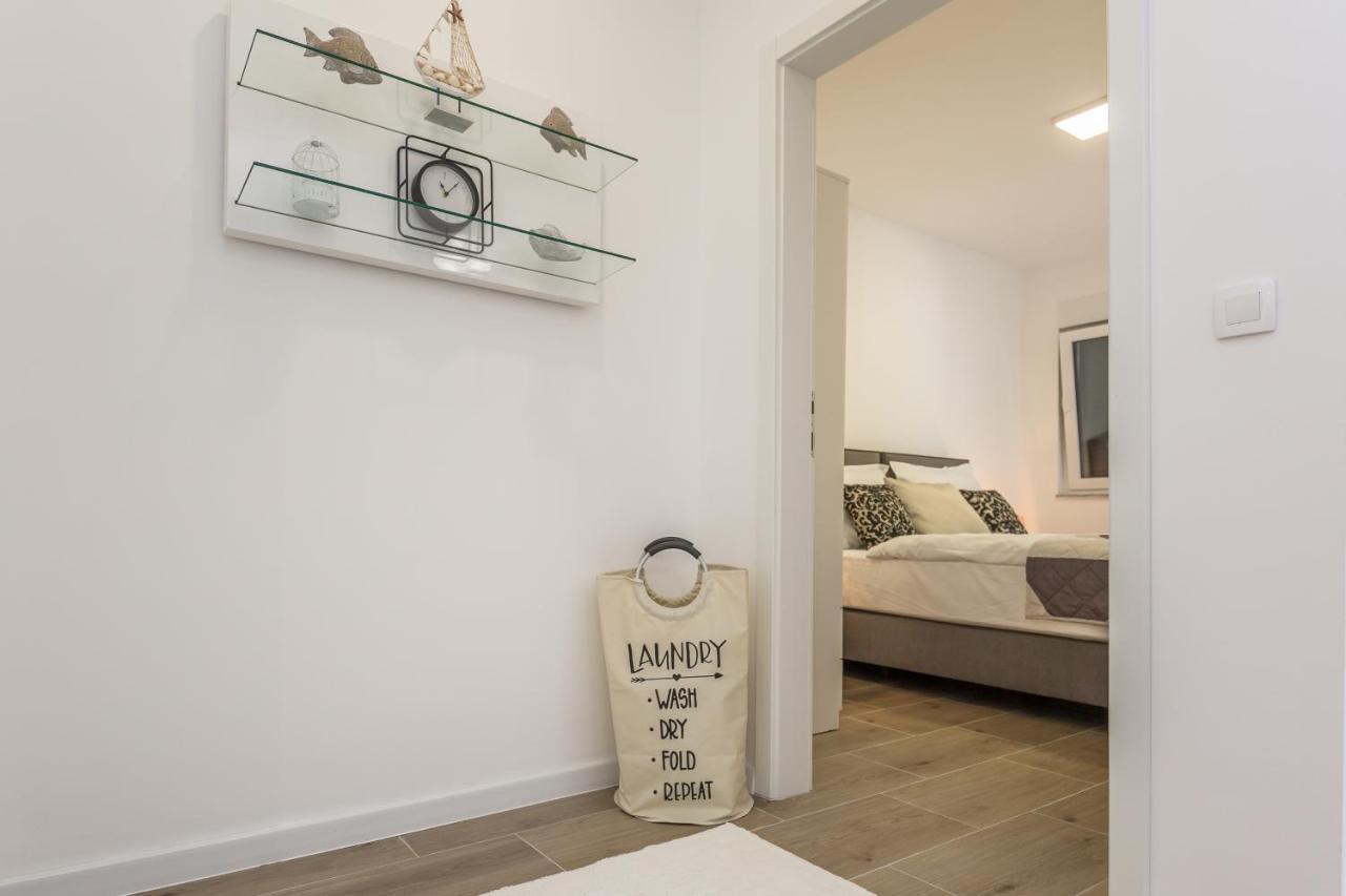 Luxury 2 Bedroom Apartment With Sea View Baska Voda Ngoại thất bức ảnh