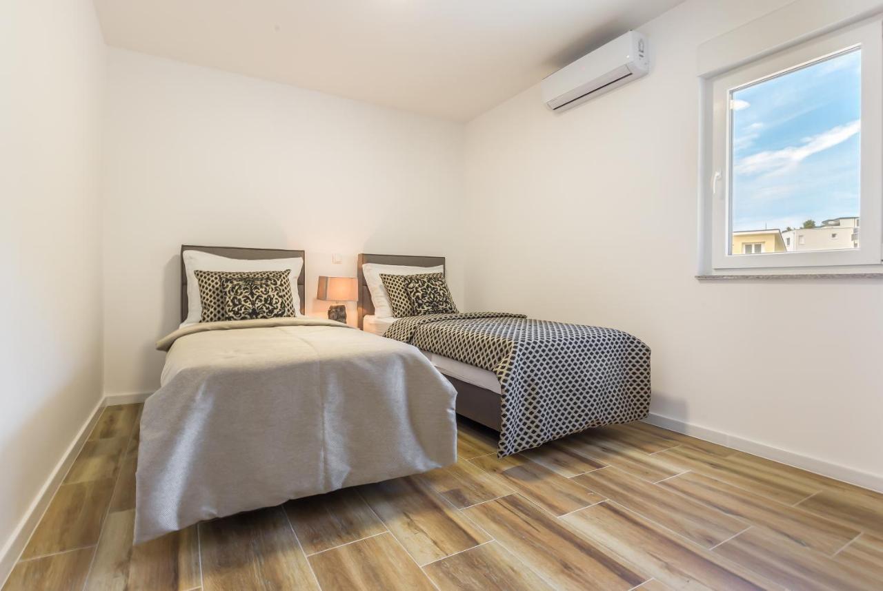 Luxury 2 Bedroom Apartment With Sea View Baska Voda Ngoại thất bức ảnh