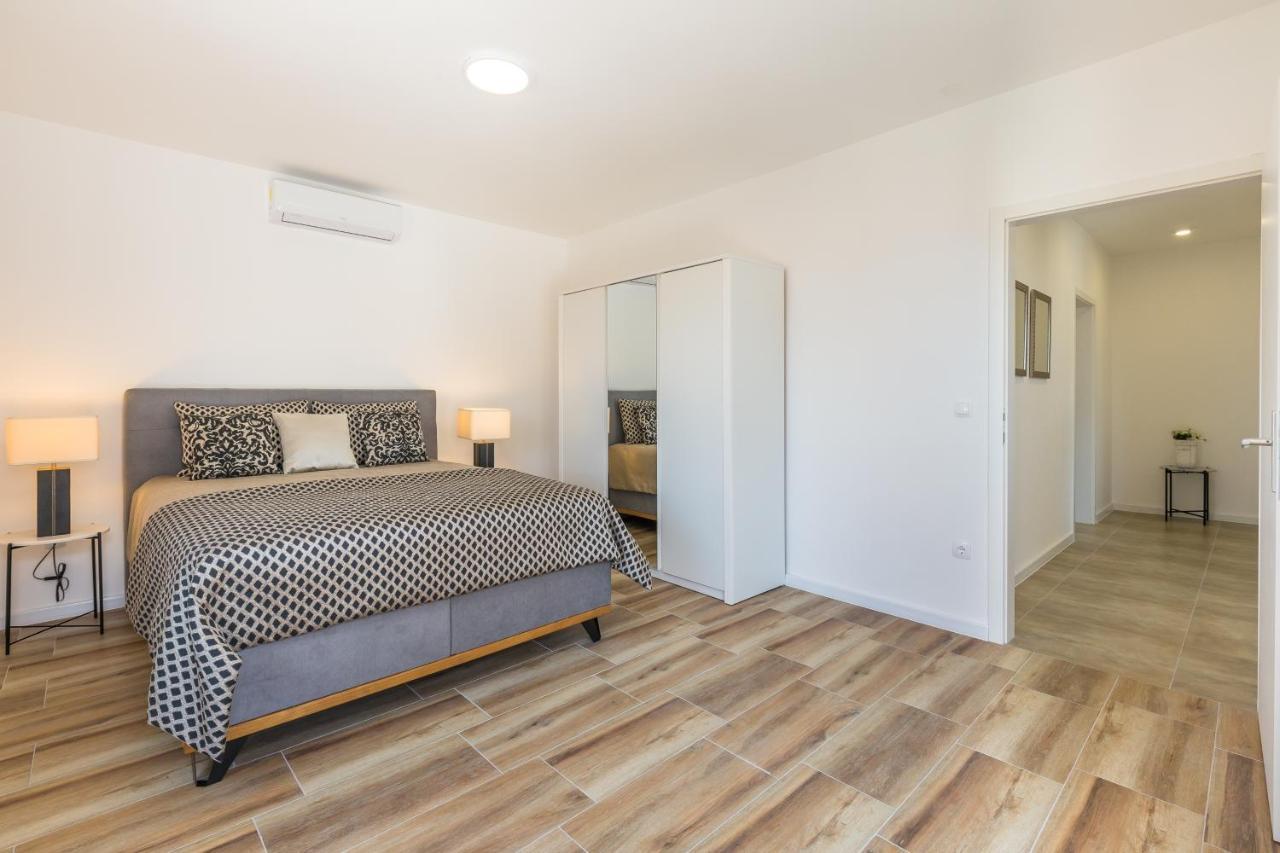 Luxury 2 Bedroom Apartment With Sea View Baska Voda Ngoại thất bức ảnh